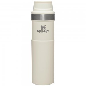 Beige Stanley Classic Trigger Action Travel Insulated Coffee Tumbler | 20 OZ Mugs | 25890-VNPY