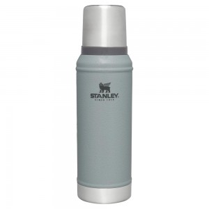 Hammertone Silver Stanley Classic Legendary Vacuum Insulated Bottle | 1.0 QT Vacuum Bottles | 45369-NVDW