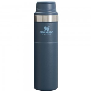 Navy Stanley Classic Trigger Action Travel Insulated Coffee Tumbler | 20 OZ Mugs | 17902-FMIB