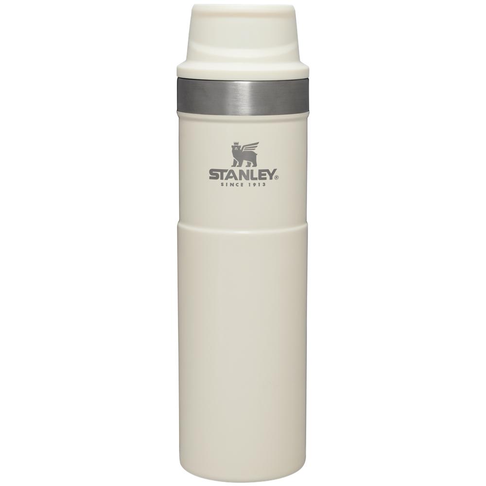 Beige Stanley Classic Trigger Action Travel Insulated Coffee Tumbler | 20 OZ Mugs | 25890-VNPY