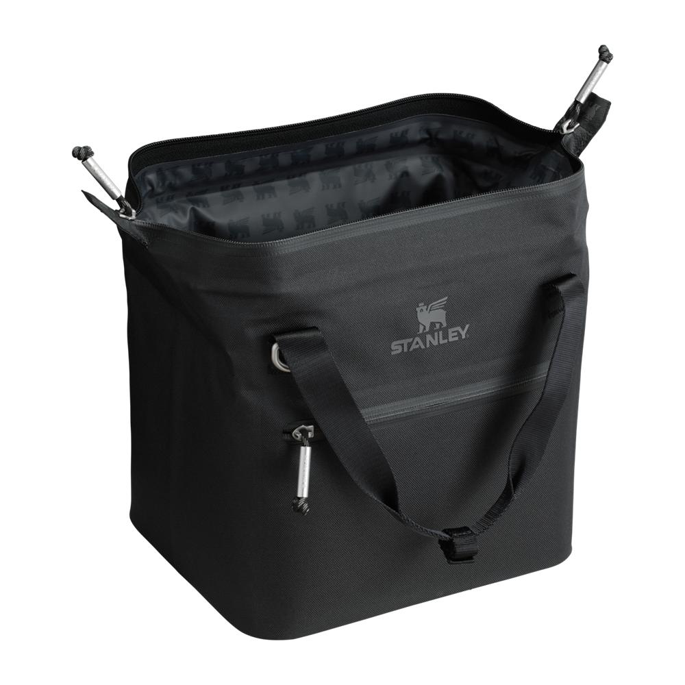 Black Stanley The All Day Julienne Mini Cooler | 10 Can | 7.2 QT Bags | 29647-YTIP