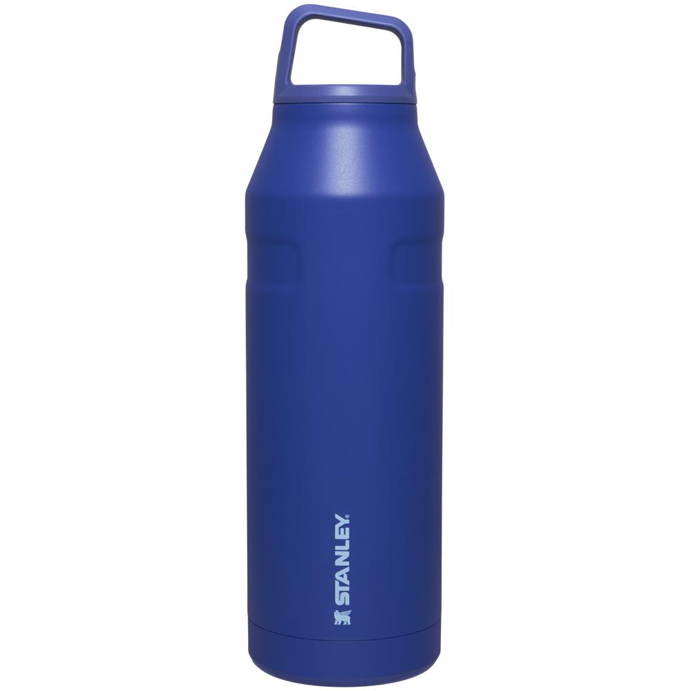 Blue Stanley IceFlow™ Bottle with Cap and Carry+ Lid | 50 OZ Water Bottles | 41785-JXGN