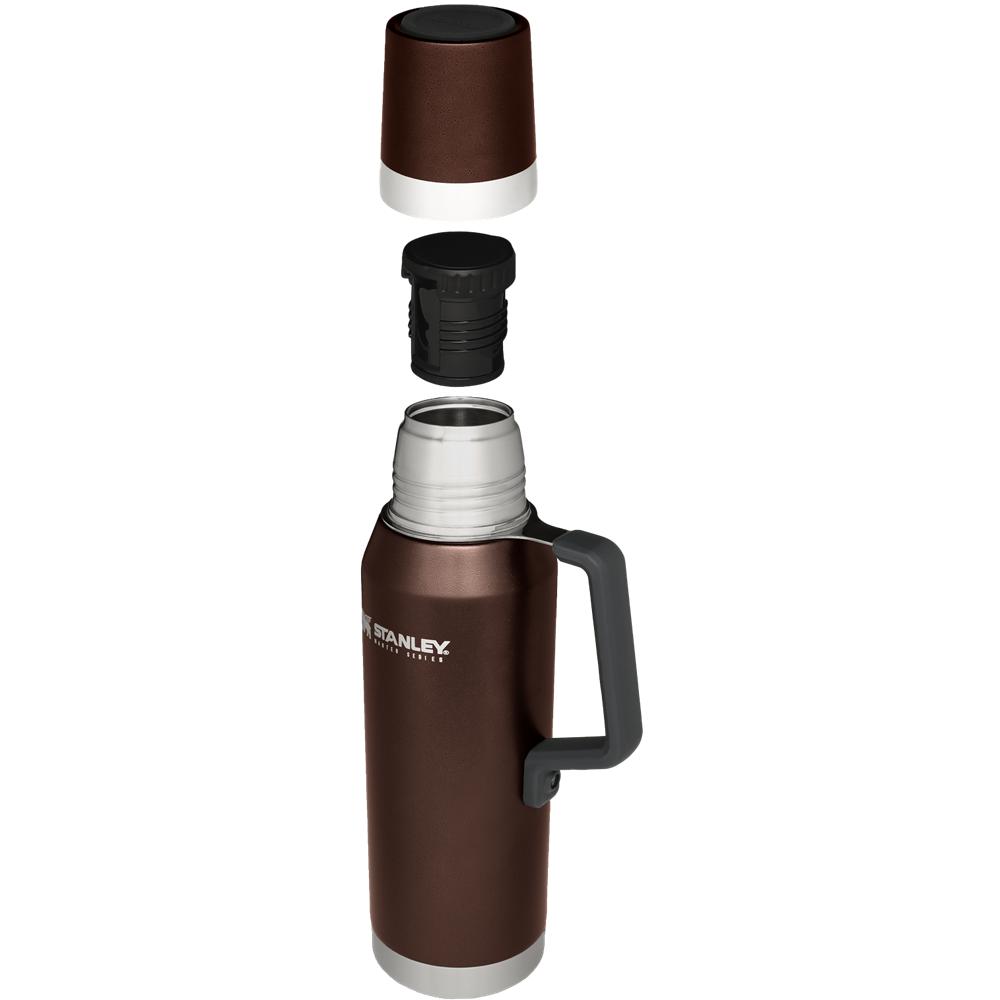 Brown Stanley Master Unbreakable Thermal Water Bottle | 1.4 QT Vacuum Bottles | 16230-FZQV