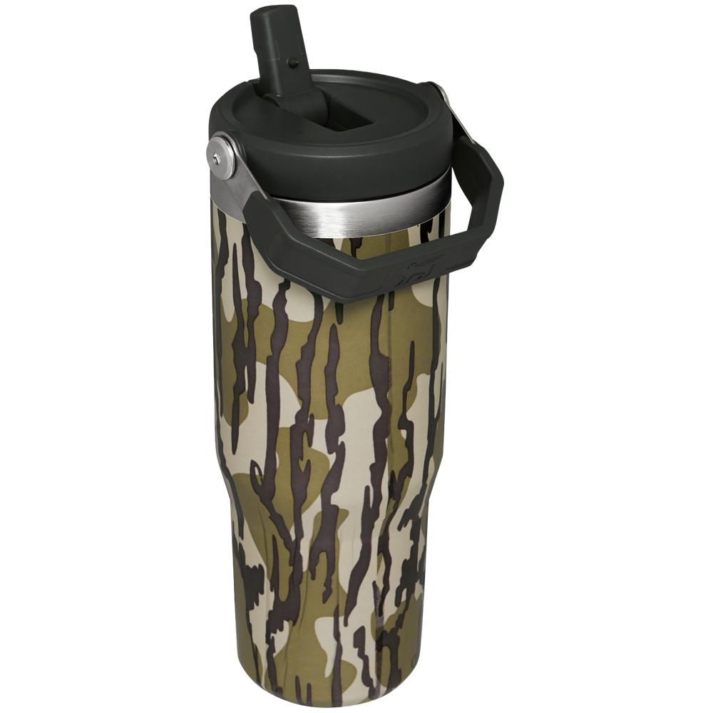 Camo Stanley Hunt + Fish IceFlow™ Flip Straw Tumbler | 30 OZ Water Bottles | 13250-VMPR