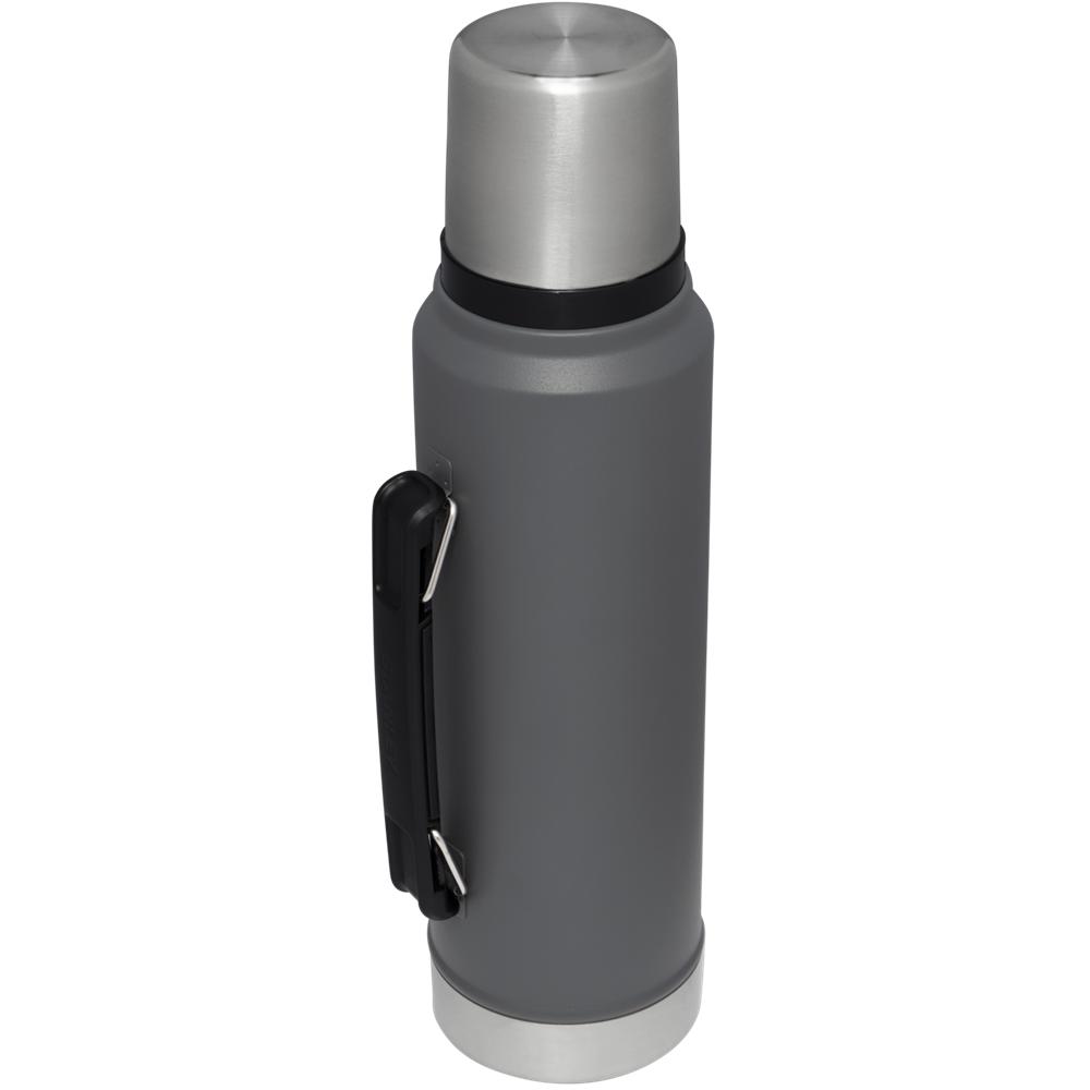 Charcoal Grey Stanley Classic Legendary Vacuum Insulated Bottle | 1.5 QT Vacuum Bottles | 47160-FPNJ