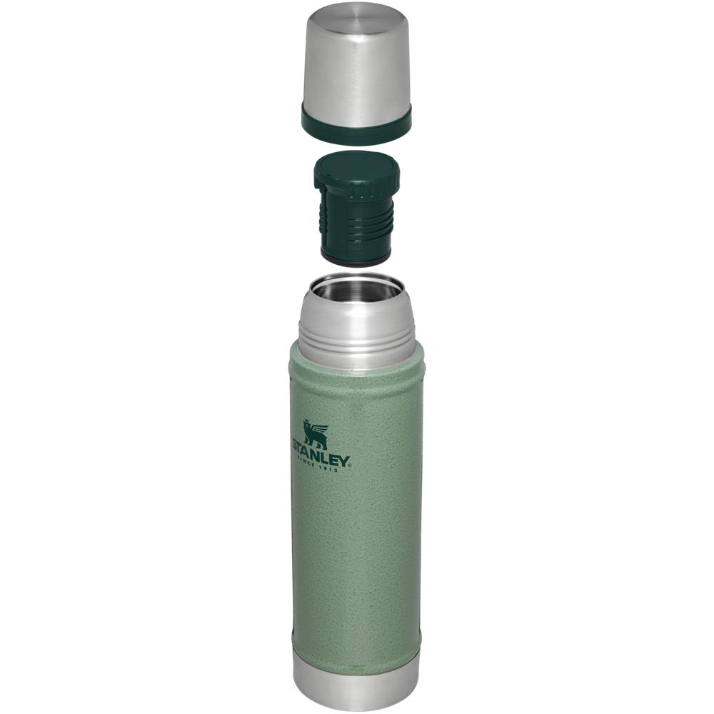 Hammertone Green Stanley Classic Legendary Vacuum Insulated Water Bottle | 20 OZ Vacuum Bottles | 74290-KMWA