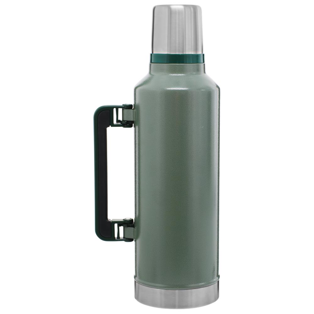 Hammertone Green Stanley Classic Legendary Vacuum Insulated Bottle | 2.5 QT Vacuum Bottles | 56810-MKZU