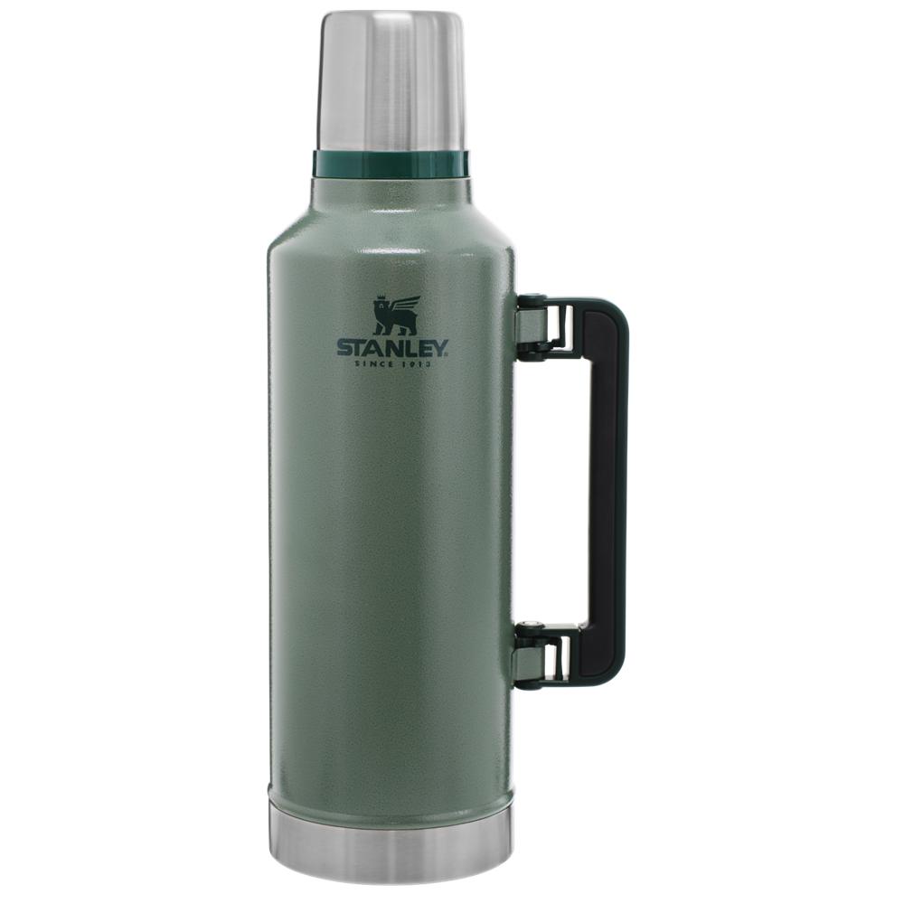 Hammertone Green Stanley Classic Legendary Vacuum Insulated Bottle | 2.5 QT Vacuum Bottles | 56810-MKZU