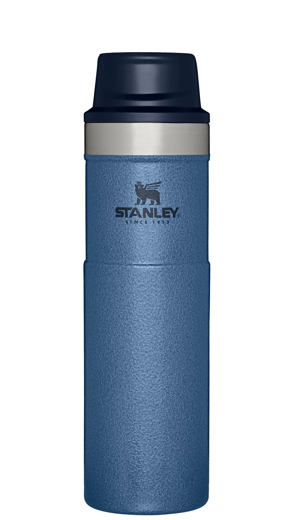 Navy Stanley Classic Trigger Action Travel Insulated Coffee Tumbler | 20 OZ Mugs | 43927-JYUH