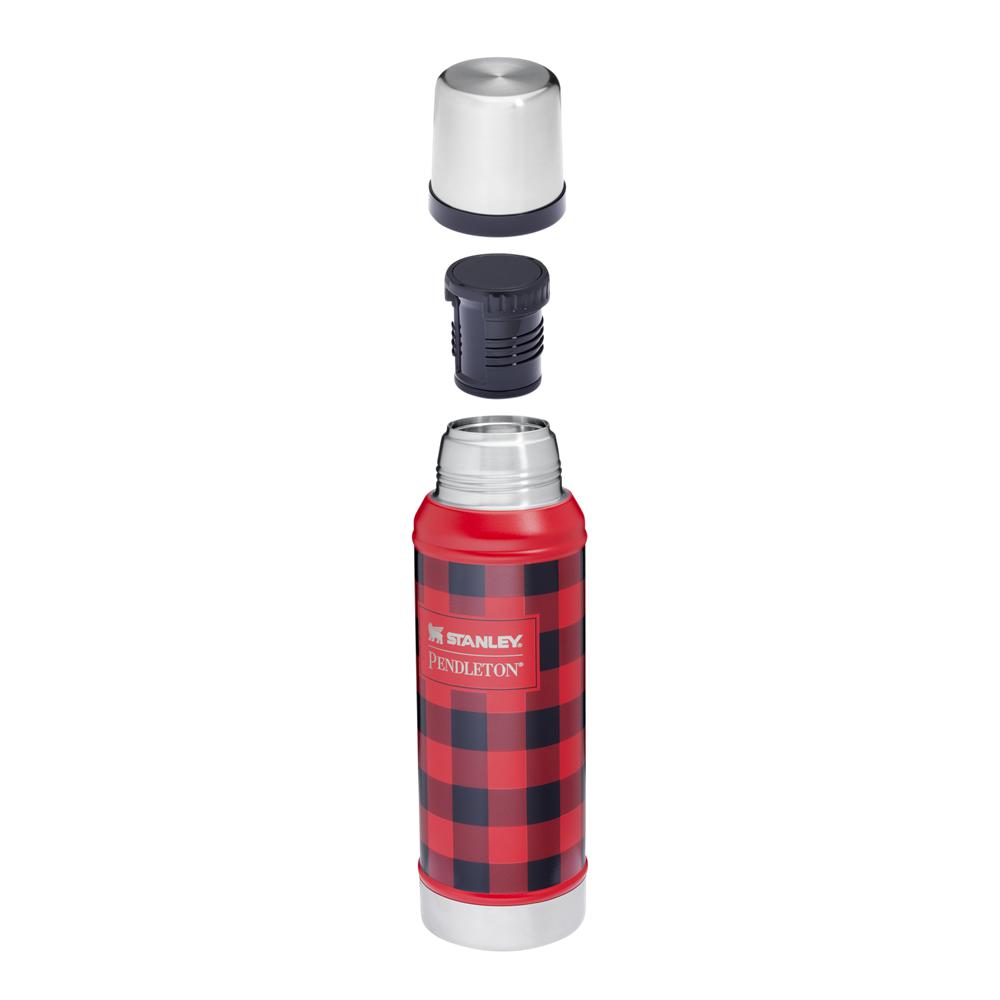 Red Stanley Stanley x Pendleton Classic Bottle | Buffalo Check | 1.0 QT Vacuum Bottles | 60483-RZPL