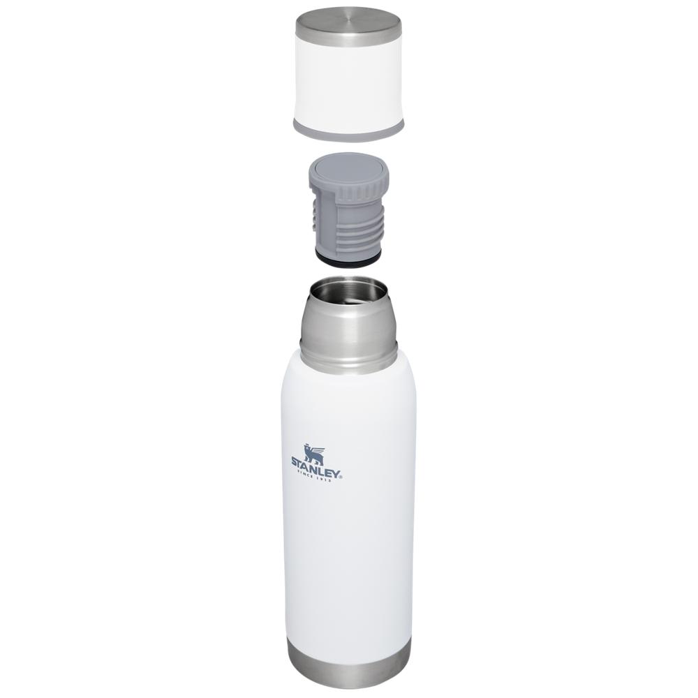 White Stanley Adventure To-Go Bottle | 25 OZ Vacuum Bottles | 60491-DNIL