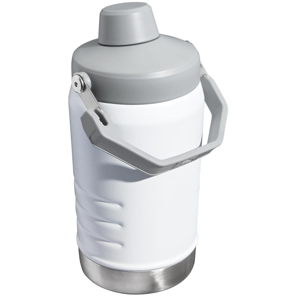 White Stanley IceFlow™ Jug with Fast Flow Lid | 40 OZ Water Bottles | 15743-LUFN